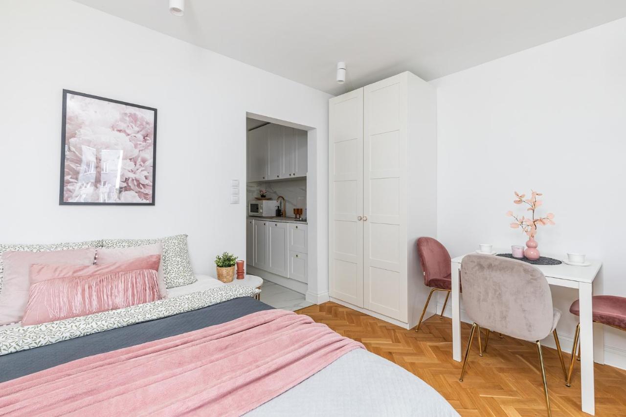 Superapart Dyminska 6 Appartement Warschau Buitenkant foto